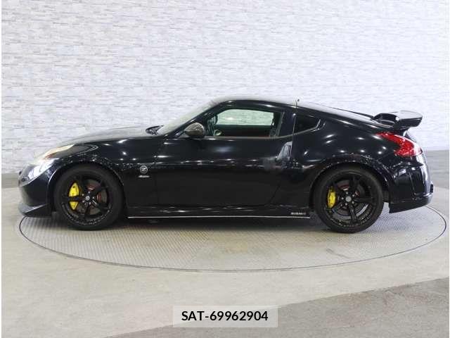 Nissan FAIRLADY Z 2011-03 8335805-12