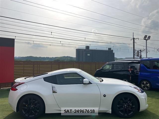 Nissan FAIRLADY Z 2020-06 8354437-5