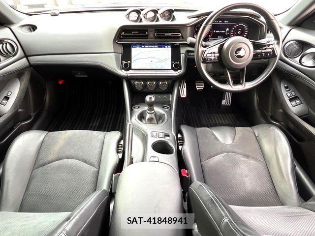 Nissan FAIRLADY Z 2023-05 8354436-1