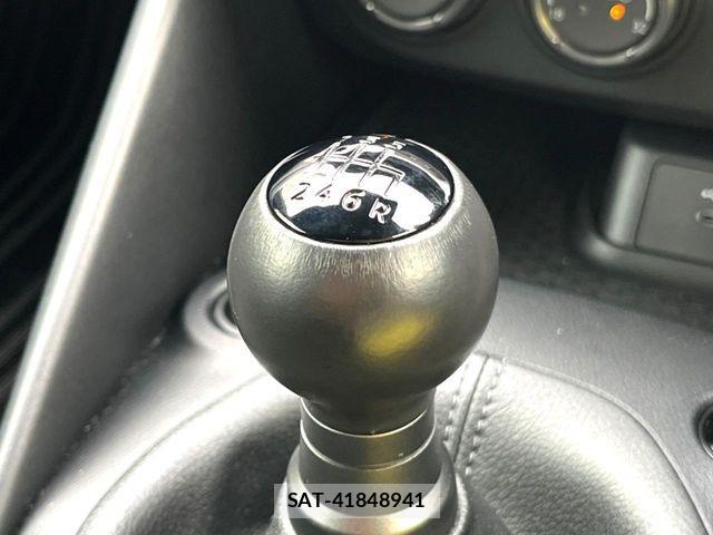 Nissan FAIRLADY Z 2023-05 8354436-2