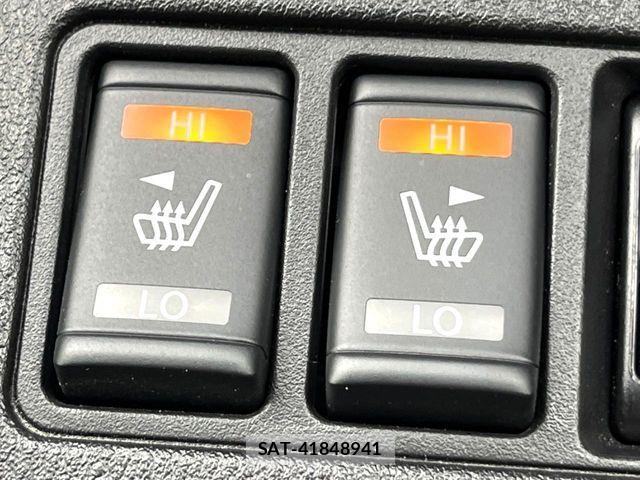 Nissan FAIRLADY Z 2023-05 8354436-6