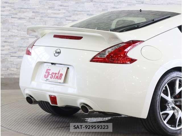 Nissan FAIRLADY Z 2015-01 8365875-16