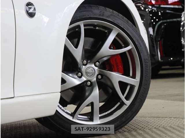 Nissan FAIRLADY Z 2015-01 8365875-18