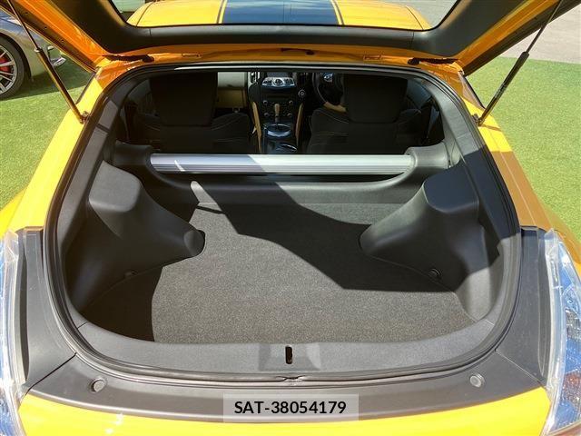 Nissan FAIRLADY Z 2018-10 8365878-24