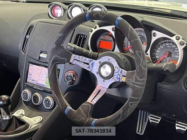 Nissan FAIRLADY Z 2012-10 8365876-8