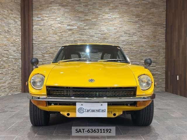 Nissan FAIRLADY Z 1977-11 8524831-4