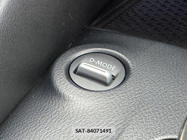 Nissan FAIRLADY Z 2024-06 8528528-25