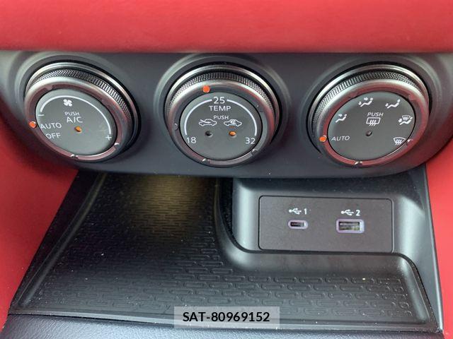 Nissan FAIRLADY Z 2025-02 8561863-19