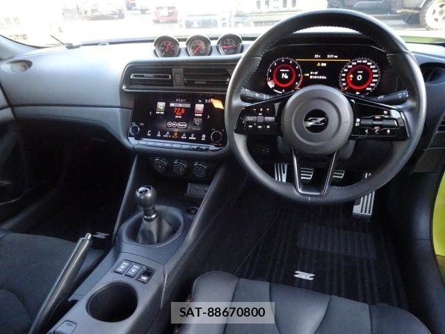 Nissan FAIRLADY Z 2023-06 8626717-8