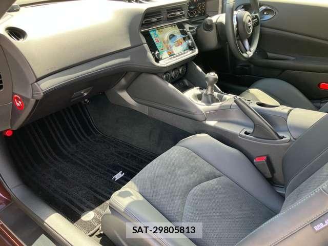 Nissan FAIRLADY Z 2024-11 8626718-26