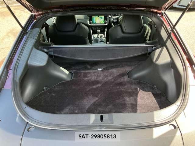 Nissan FAIRLADY Z 2024-11 8626718-28
