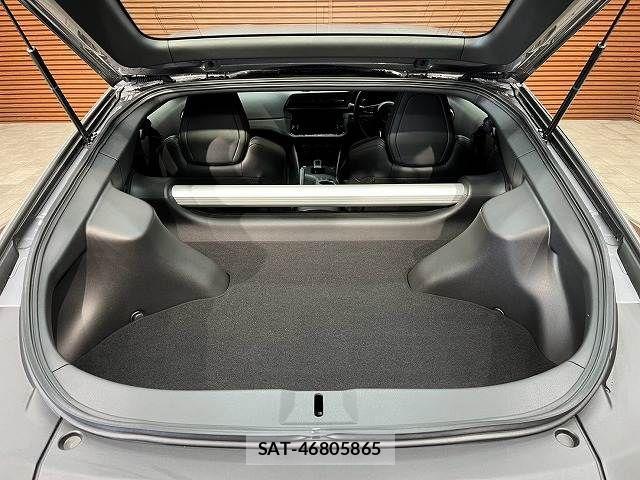 Nissan FAIRLADY Z 2024-01 8626716-12