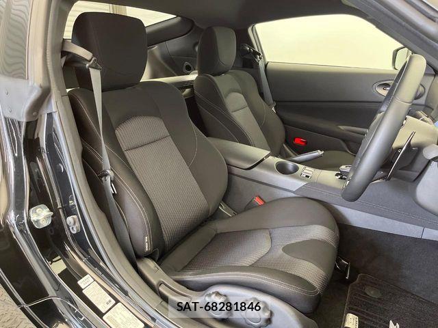 Nissan FAIRLADY Z 2022-10 8666126-7