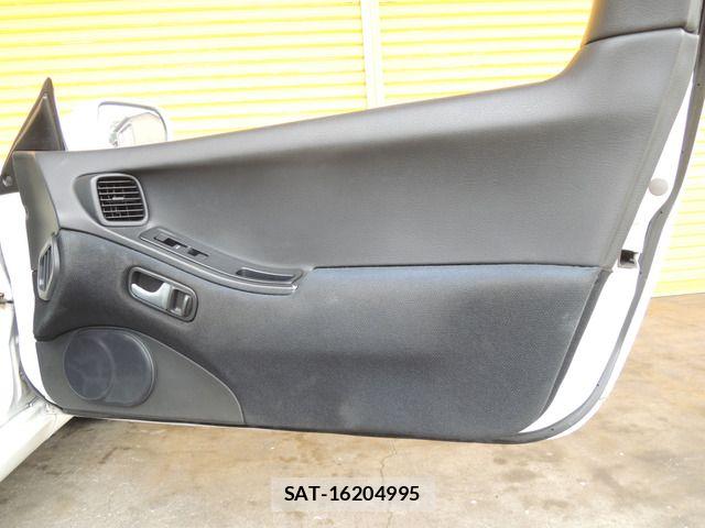 Nissan FAIRLADY Z 1998-02 8659032-19