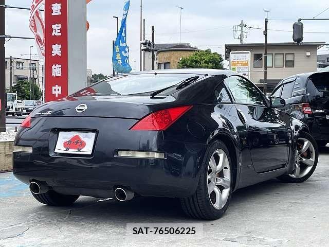Nissan FAIRLADY Z 2005-10 8659033-2