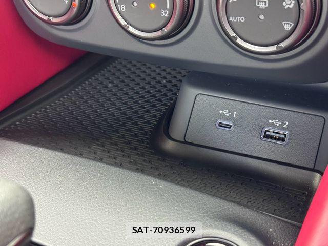 Nissan FAIRLADY Z 2025-04 8742043-17