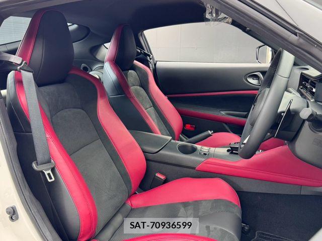 Nissan FAIRLADY Z 2025-04 8742043-25
