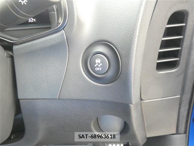 Nissan FAIRLADY Z 2025-03 8742042-24