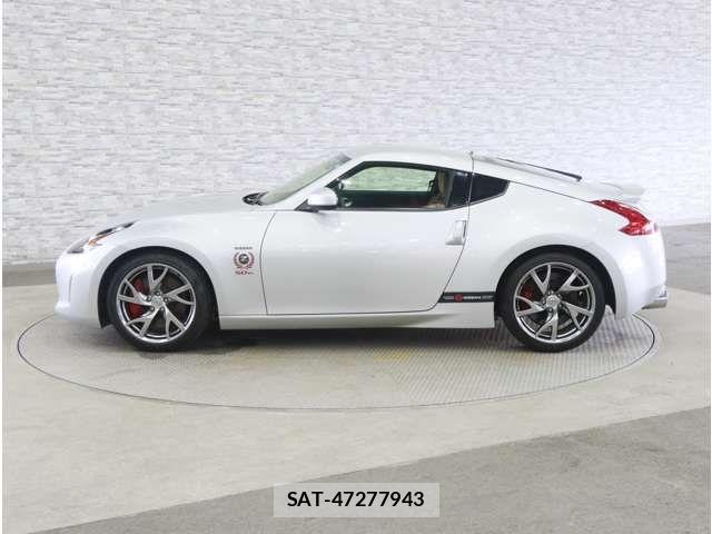 Nissan FAIRLADY Z 2017-03 8780217-12