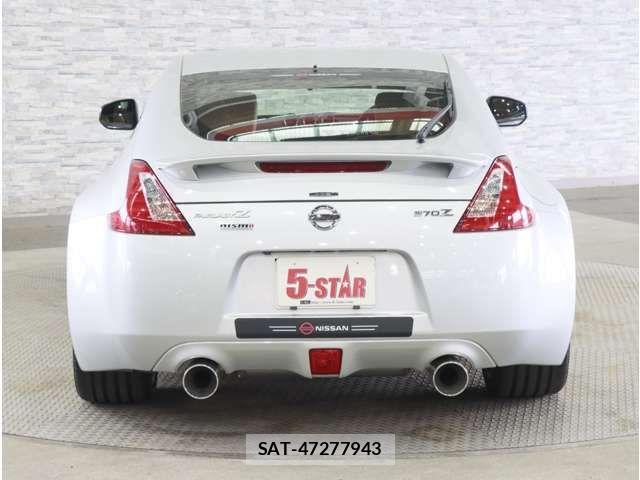 Nissan FAIRLADY Z 2017-03 8780217-14