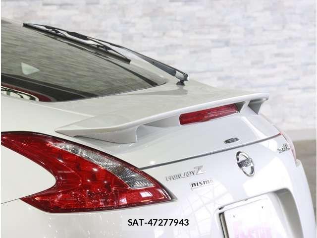 Nissan FAIRLADY Z 2017-03 8780217-19