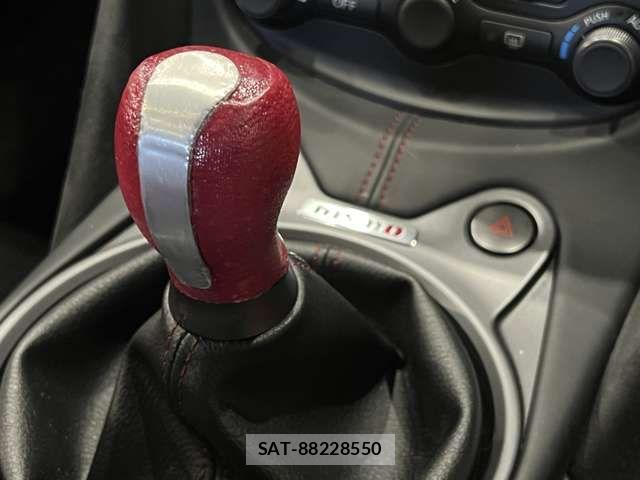 Nissan FAIRLADY Z 2019-12 8780215-7