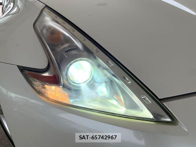 Nissan FAIRLADY Z 2009-02 8795933-12