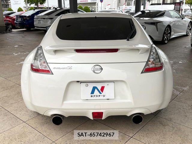 Nissan FAIRLADY Z 2009-02 8795933-15
