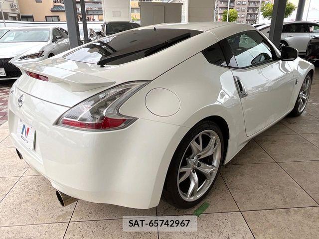 Nissan FAIRLADY Z 2009-02 8795933-17