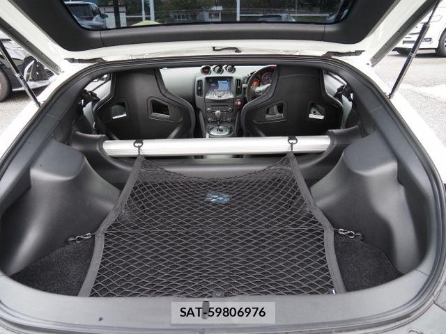Nissan FAIRLADY Z 2021-08 8828998-13