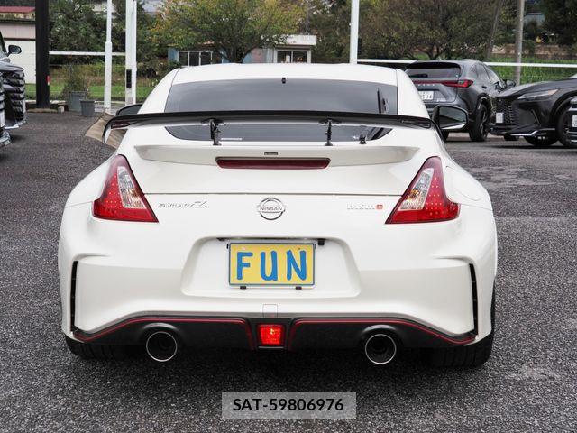 Nissan FAIRLADY Z 2021-08 8828998-6