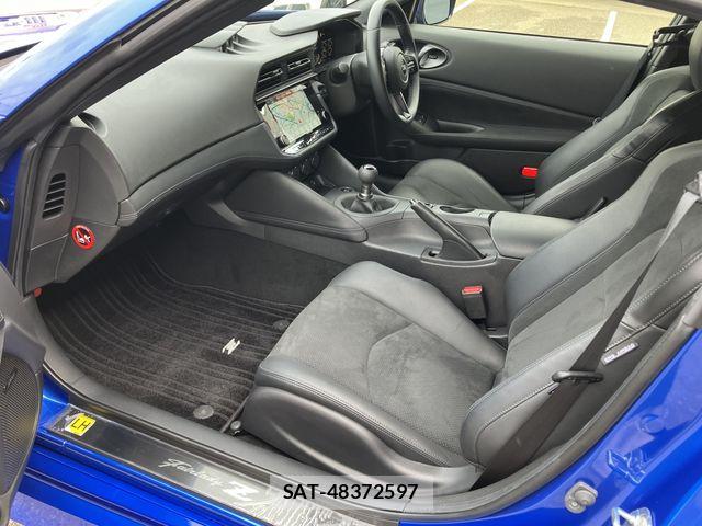 Nissan FAIRLADY Z 2025-06 8848934-11
