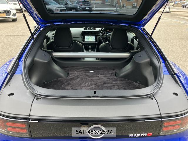 Nissan FAIRLADY Z 2025-06 8848934-13