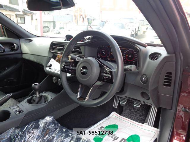 Nissan FAIRLADY Z 2024-07 8848936-13