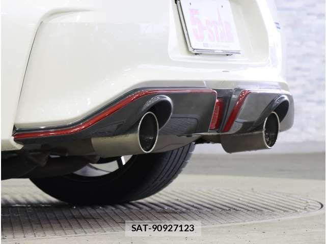 Nissan FAIRLADY Z 2014-10 8879690-7