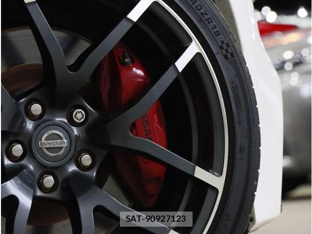 Nissan FAIRLADY Z 2014-10 8879690-8