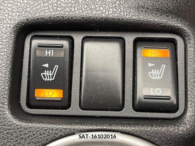Nissan FAIRLADY Z 2009-01 8879697-5