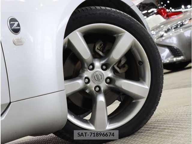 Nissan FAIRLADY Z 2007-02 8879703-17