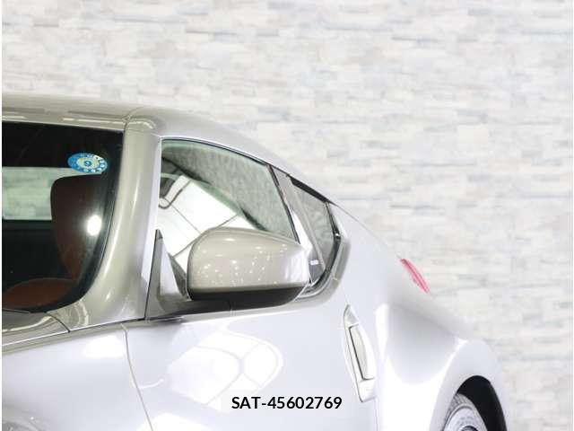 Nissan FAIRLADY Z 2009-01 8879700-17