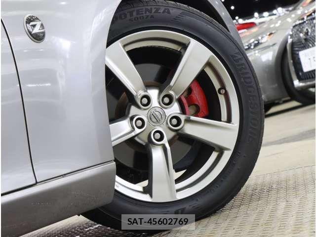 Nissan FAIRLADY Z 2009-01 8879700-19
