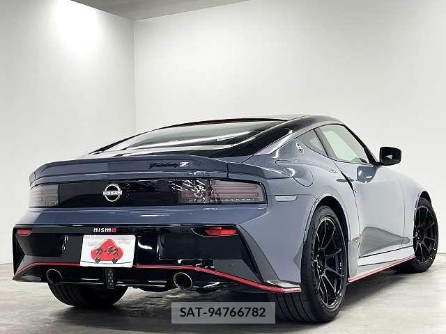 Nissan FAIRLADY Z 2025-03 8883605-2
