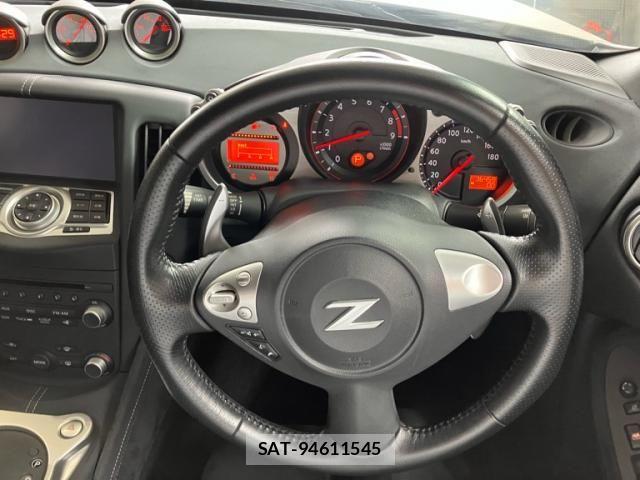 Nissan FAIRLADY Z 2010-01 5867519-14