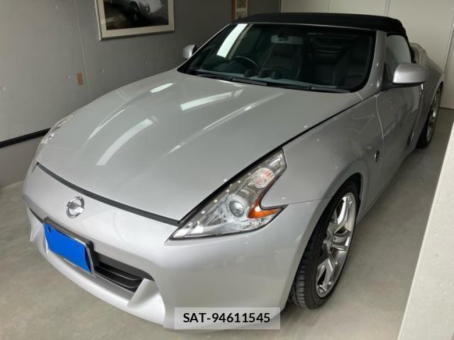 Nissan FAIRLADY Z 2010-01 5867519-1