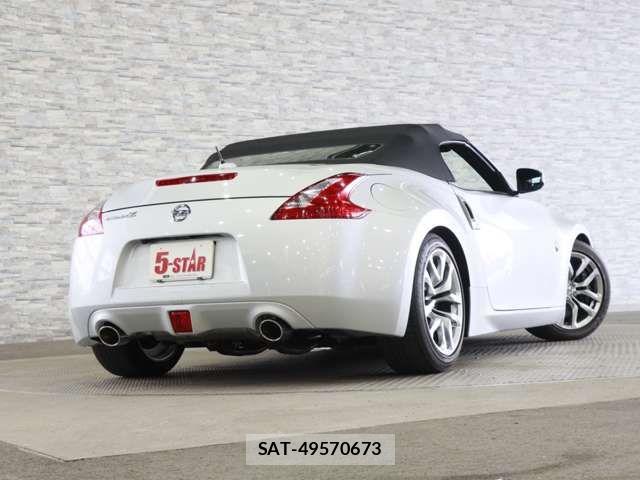 Nissan FAIRLADY Z 2010-01 7723262-14