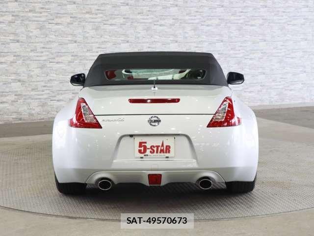 Nissan FAIRLADY Z 2010-01 7723262-16