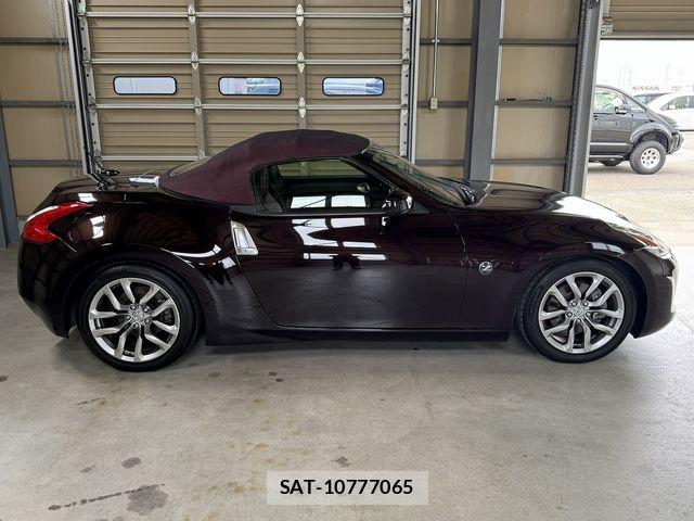Nissan FAIRLADY Z 2013-09 8879704-7