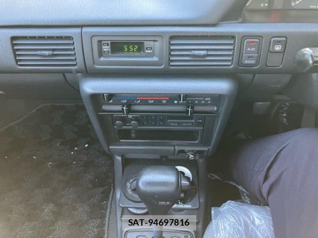 Mazda FAMILIA 1990-08 7058497-18
