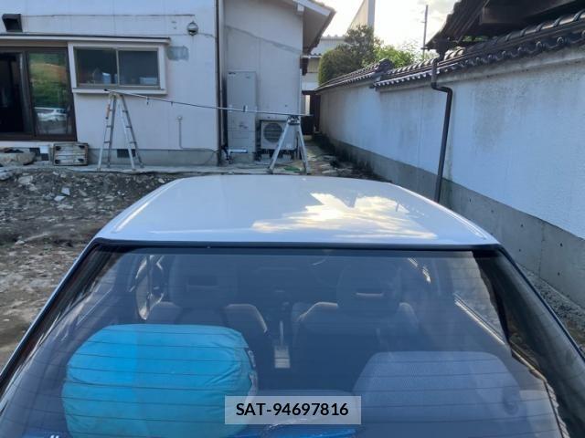 Mazda FAMILIA 1990-08 7058497-5