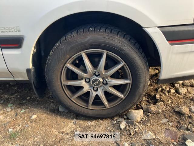 Mazda FAMILIA 1990-08 7058497-6
