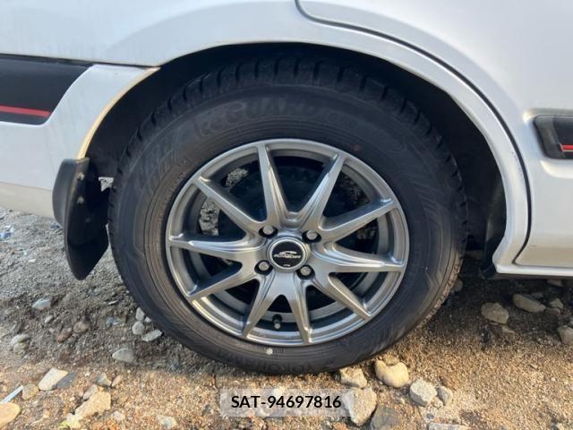 Mazda FAMILIA 1990-08 7058497-7